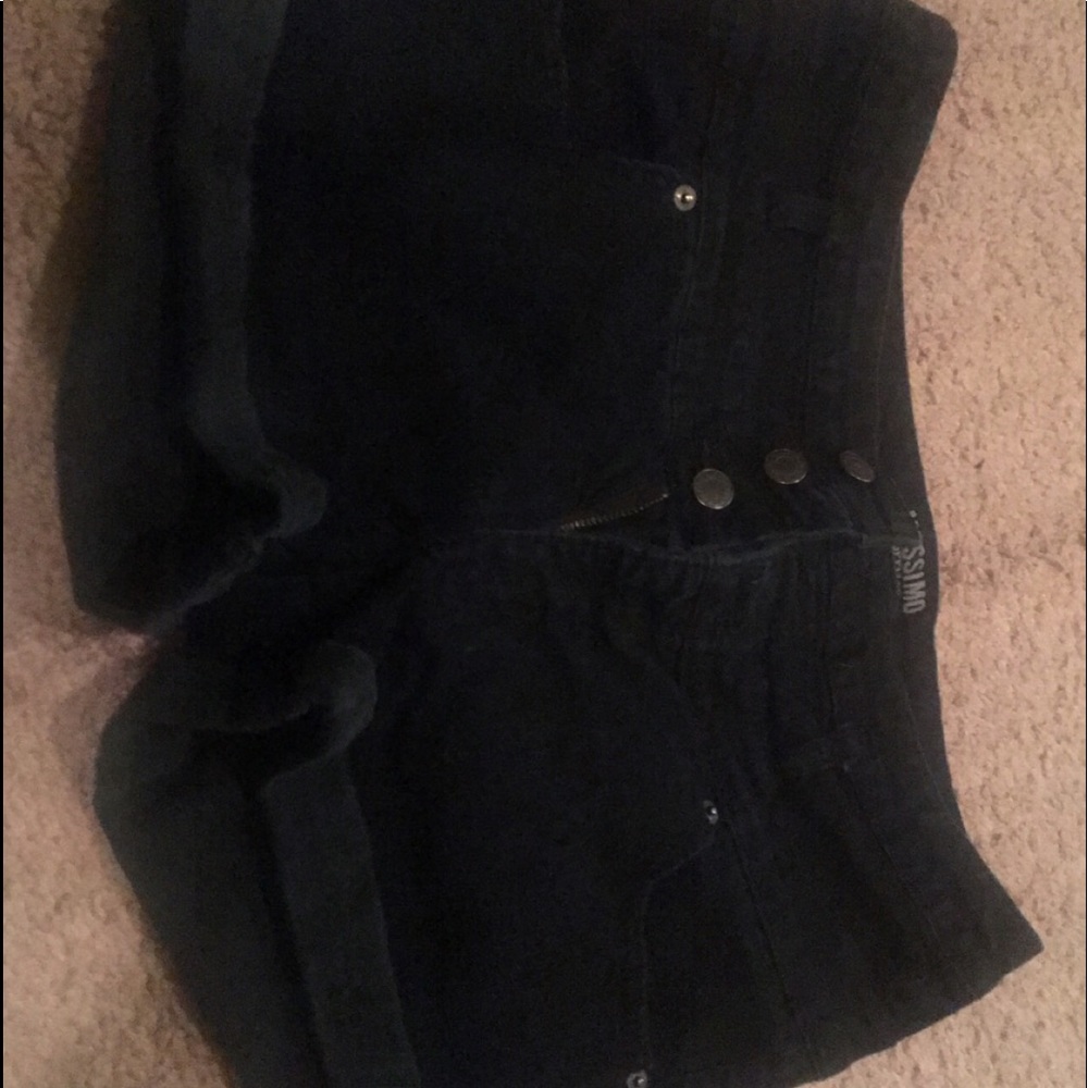 Black high waisted short shorts
